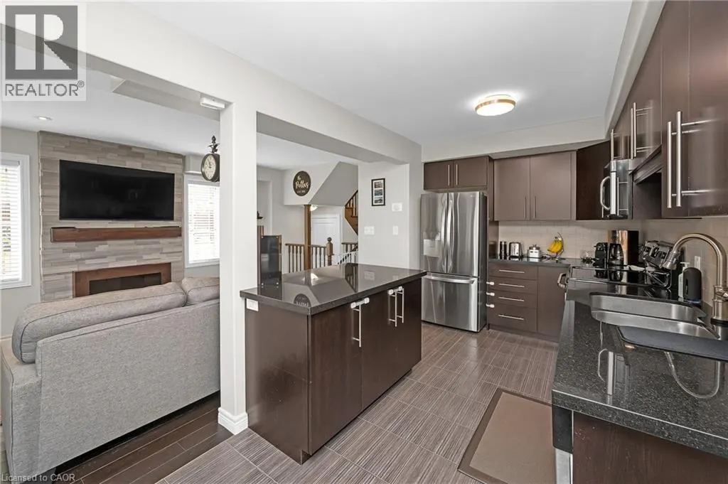 69 ESCARPMENT Drive
