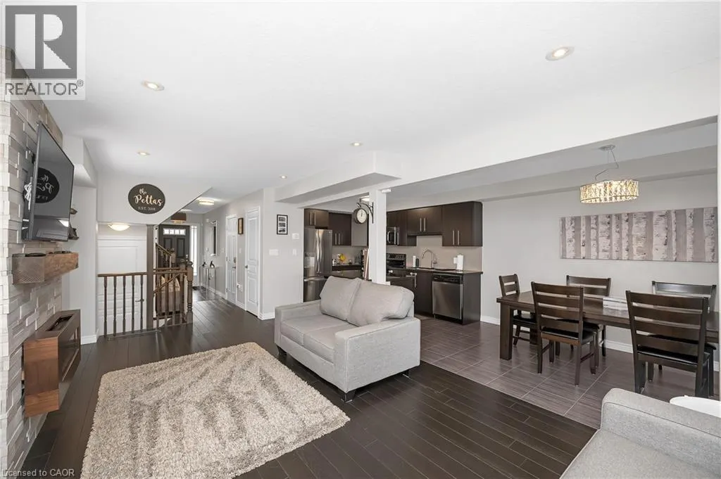 69 ESCARPMENT Drive