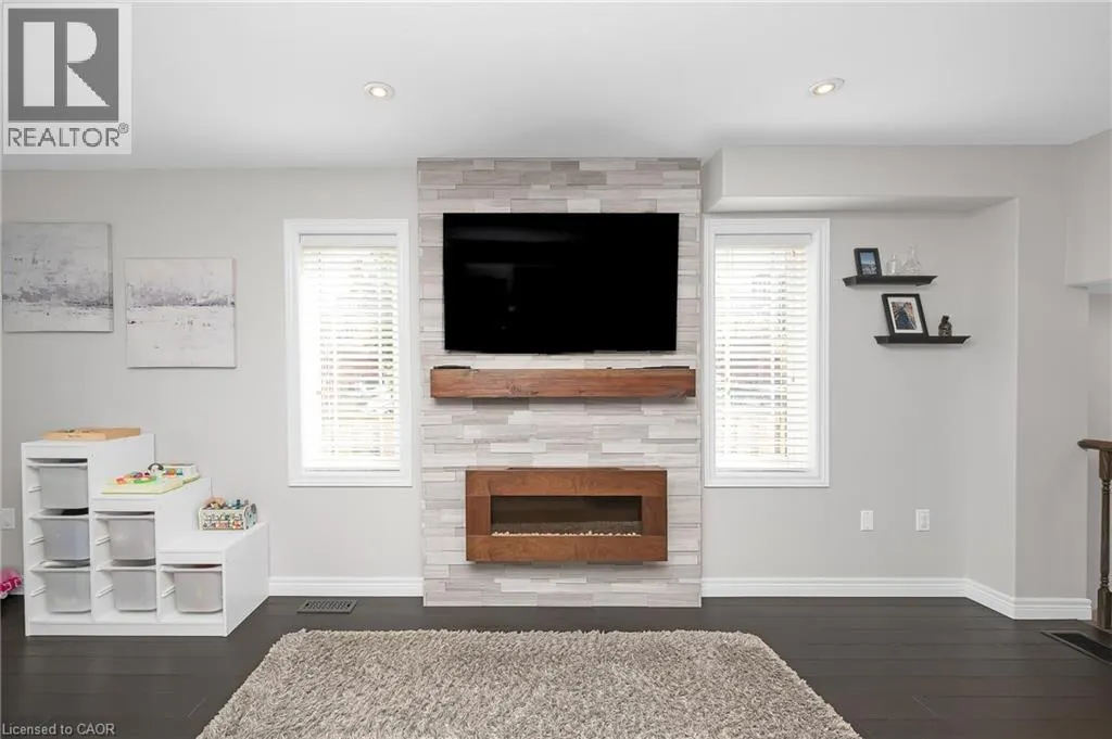 69 ESCARPMENT Drive