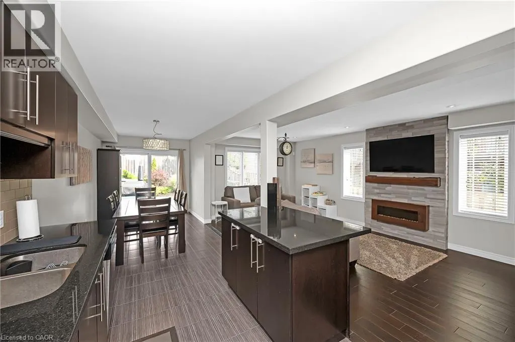 69 ESCARPMENT Drive