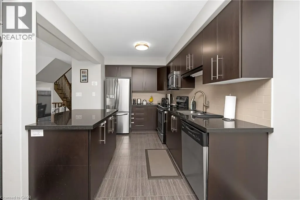 69 ESCARPMENT Drive