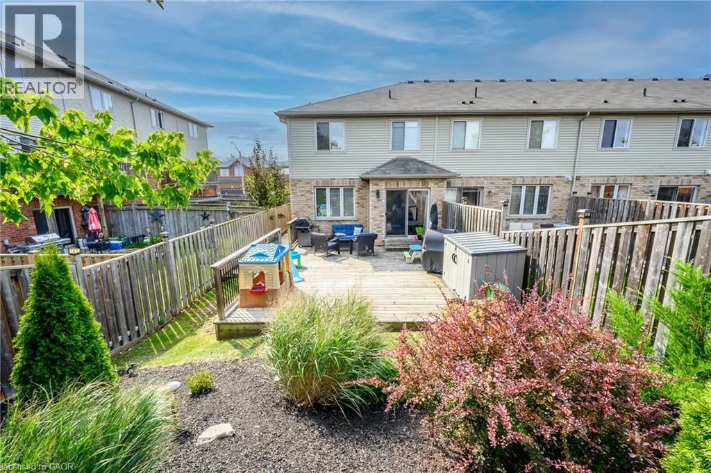 69 ESCARPMENT Drive