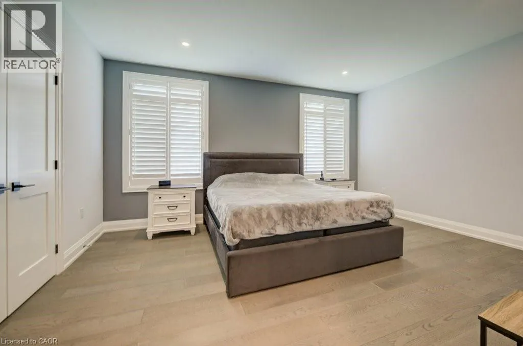 1211 WOODBURN Road