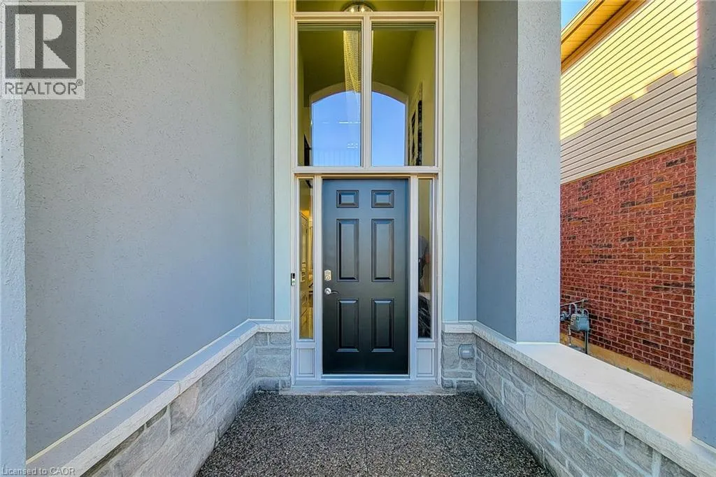 190 BELLAGIO Avenue