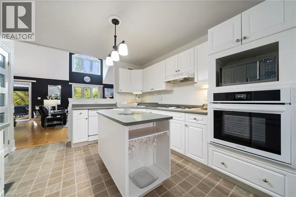 34 NESBITT Drive