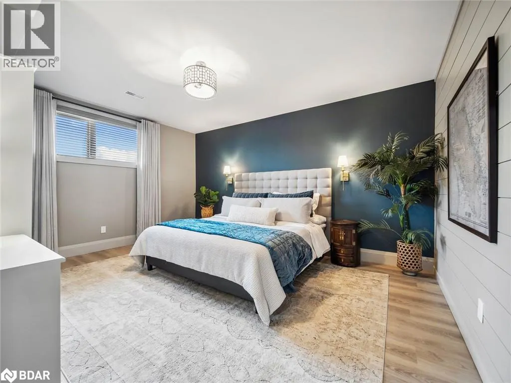 7 MEADOWLARK Way