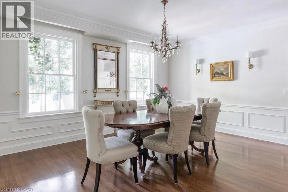 5 MAYFAIR Place