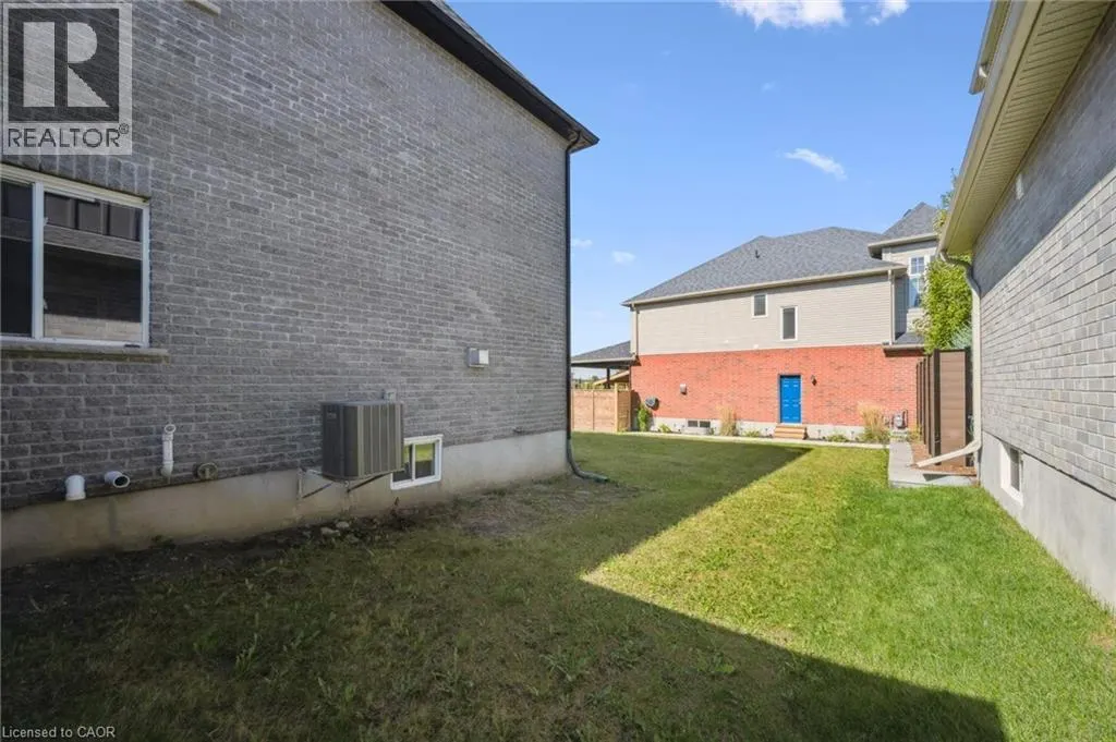 39 FERRIS Drive