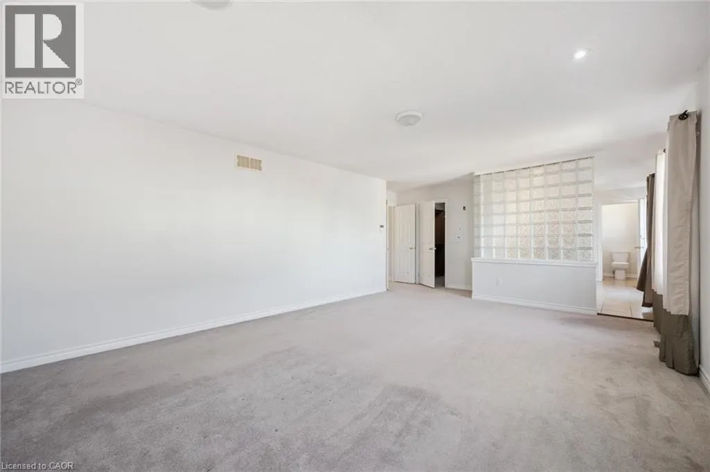 39 FERRIS Drive