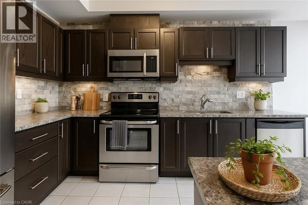 247 FESTIVAL Way Unit# 22, #22