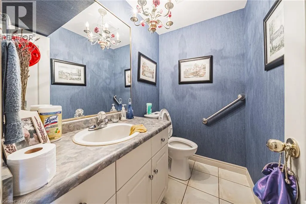 85 EDGEWATER Drive Unit# 6, #6