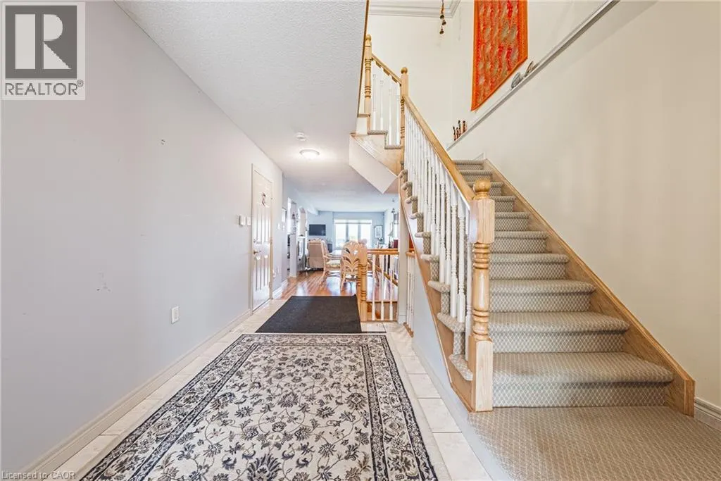 85 EDGEWATER Drive Unit# 6, #6