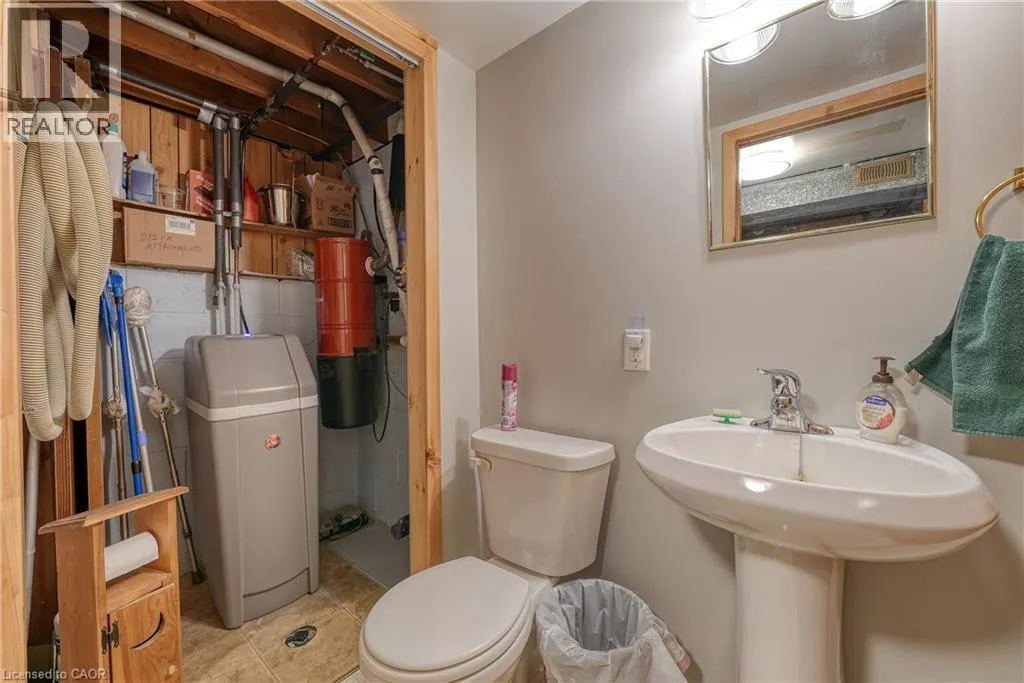 1061 ELORA Road