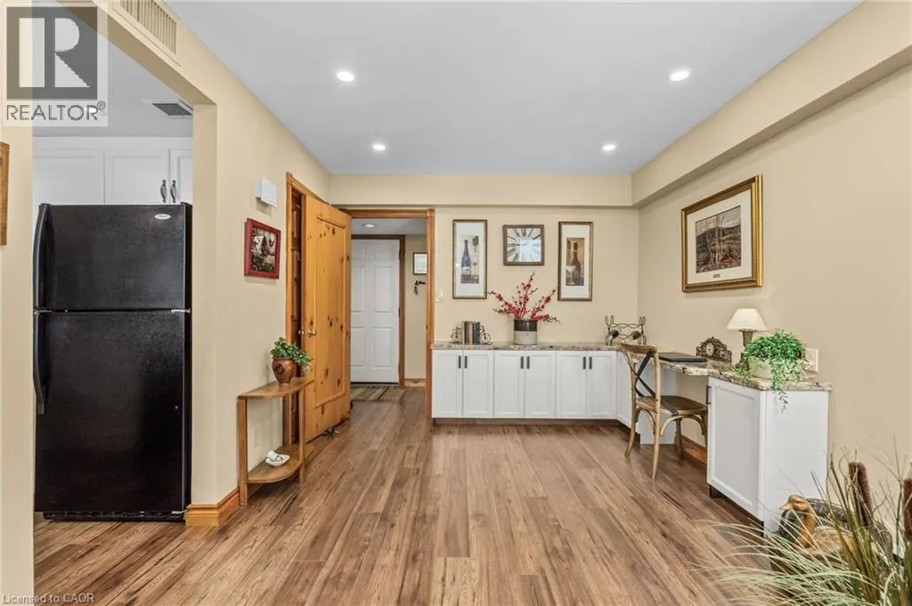 131 GRANDVIEW HILLTOP Drive Unit# 1, #1