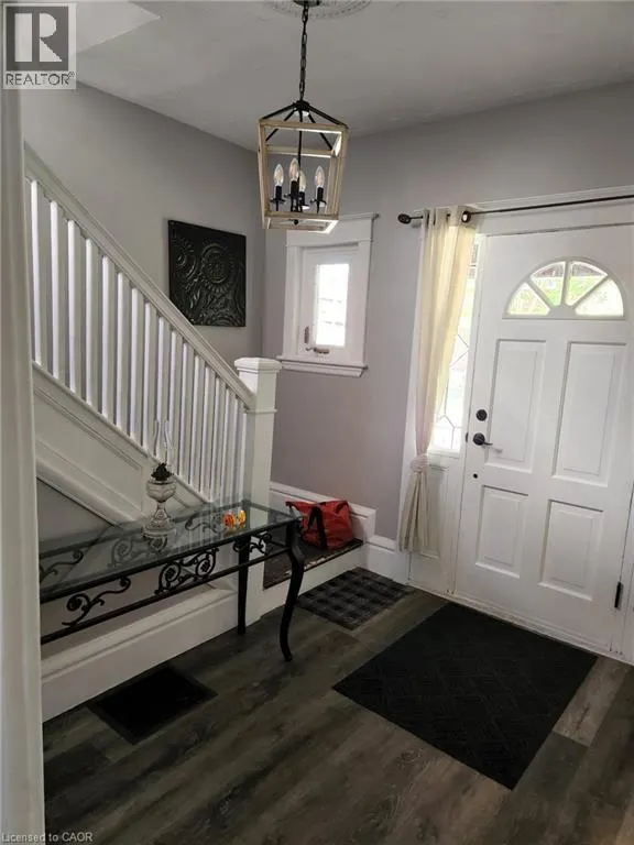 16 CEDAR Avenue Unit# 1, #1