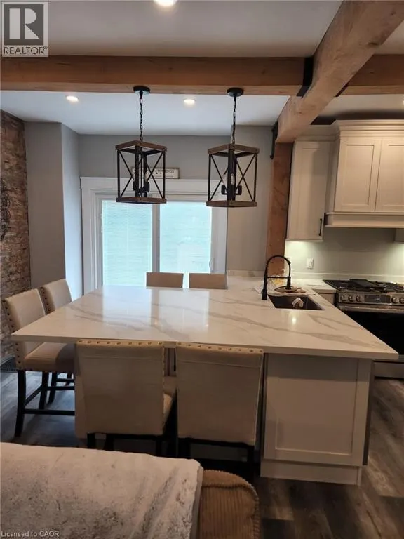 16 CEDAR Avenue Unit# 1, #1