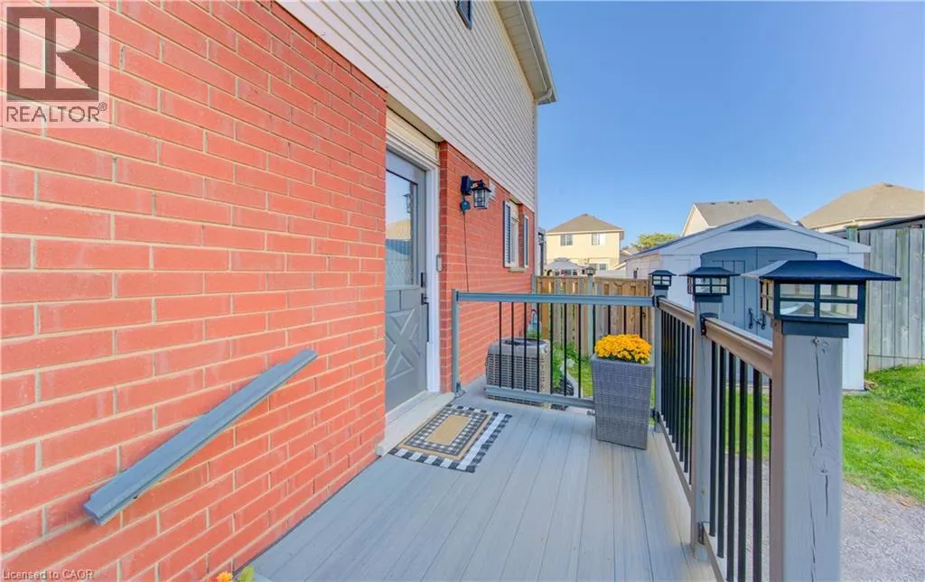 563 MORTIMER Drive