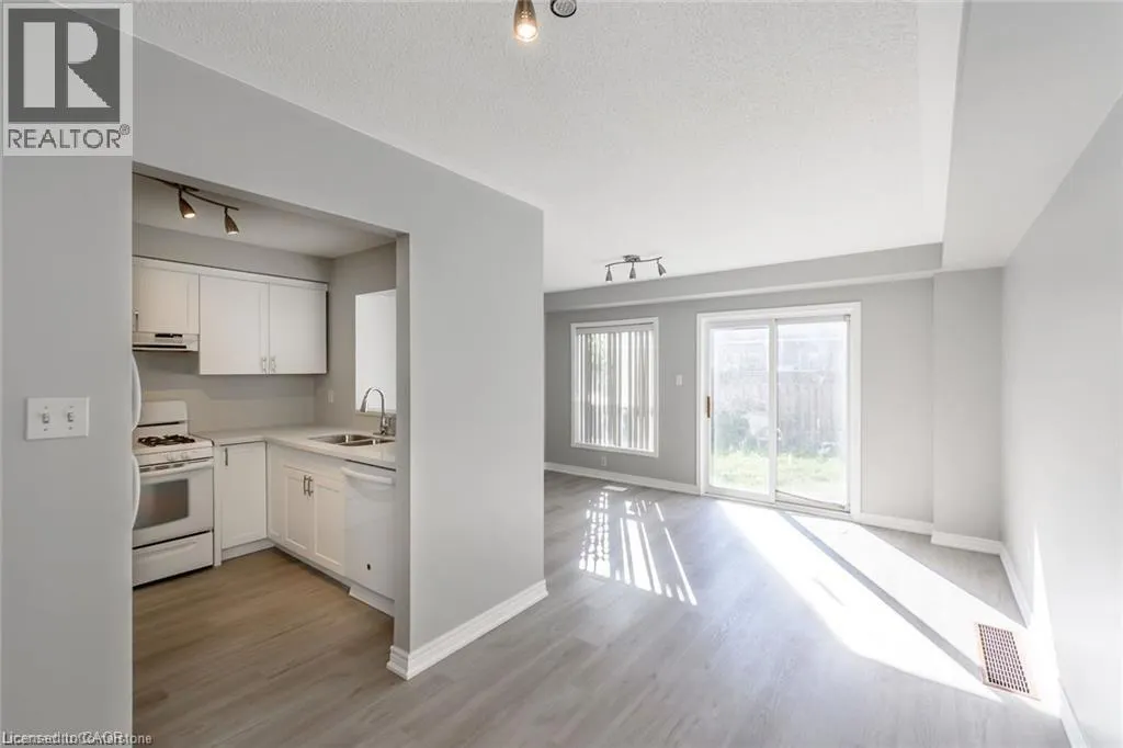 626 TAYLOR Crescent
