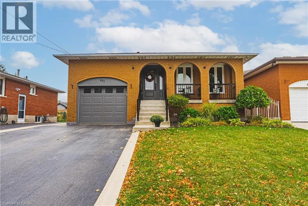 477 QUEEN VICTORIA Drive