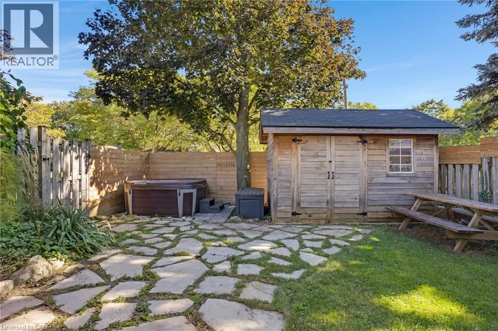 276 CAMILLE Crescent
