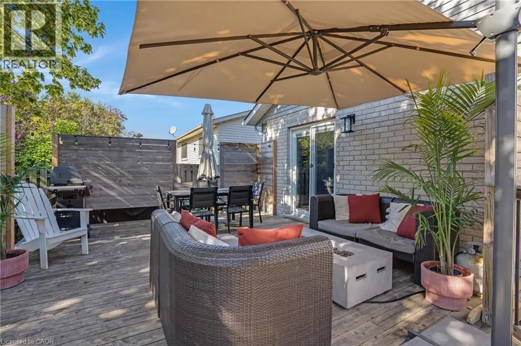 276 CAMILLE Crescent