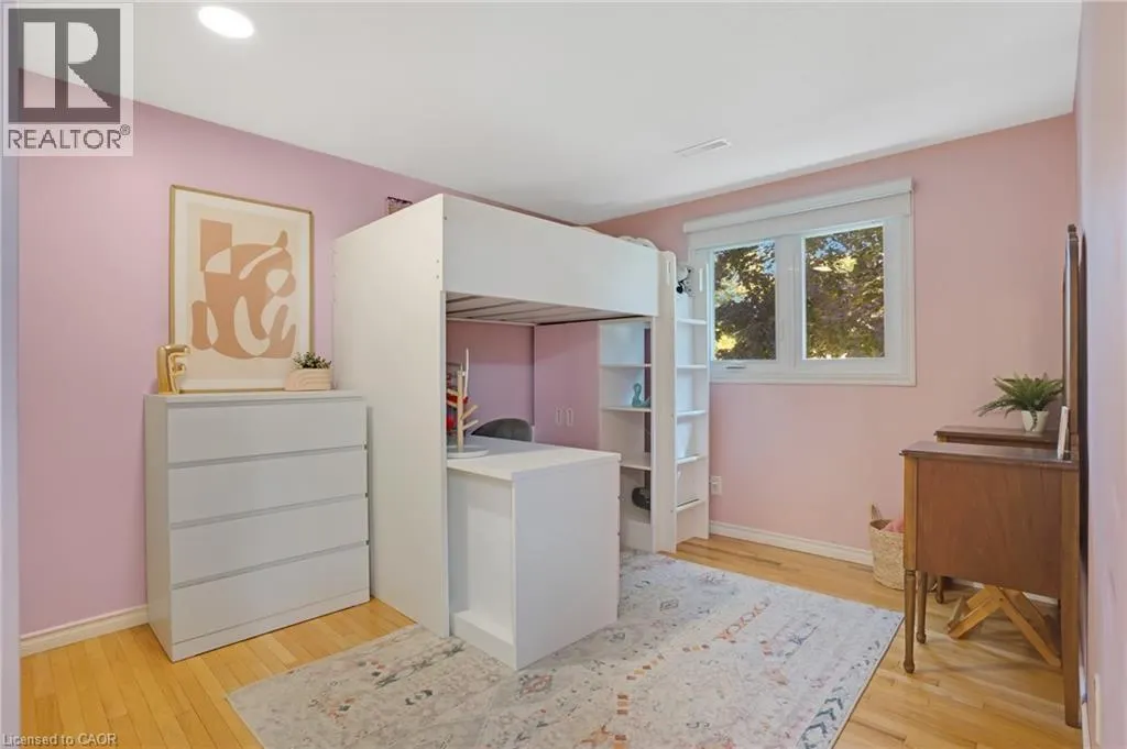 276 CAMILLE Crescent