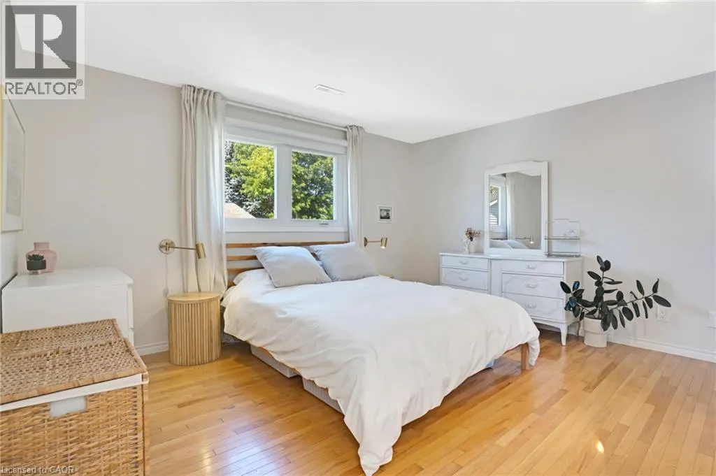 276 CAMILLE Crescent