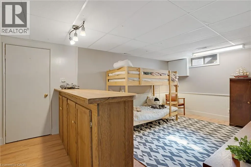 276 CAMILLE Crescent