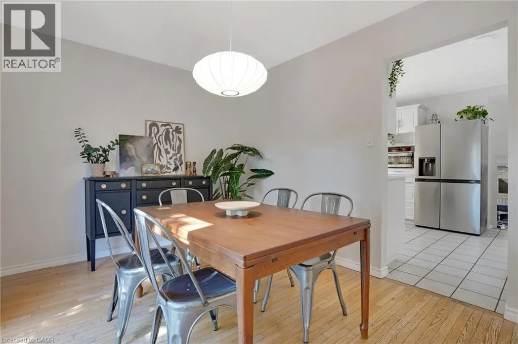 276 CAMILLE Crescent