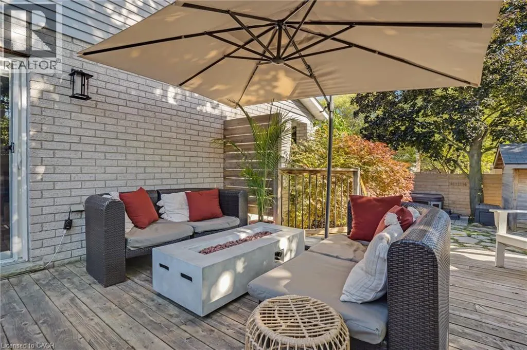 276 CAMILLE Crescent