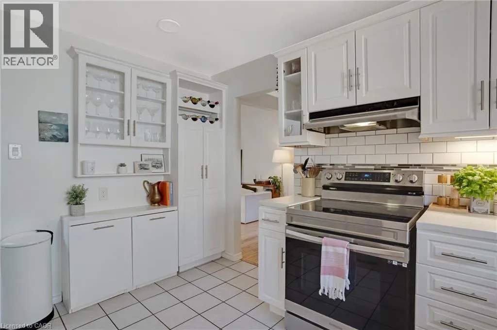 276 CAMILLE Crescent