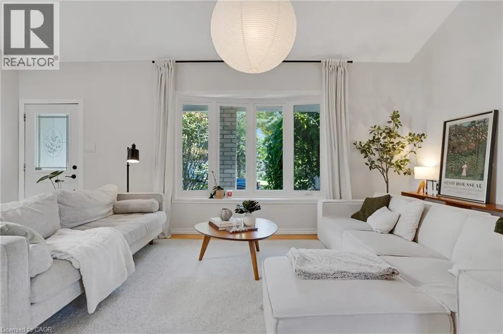 276 CAMILLE Crescent