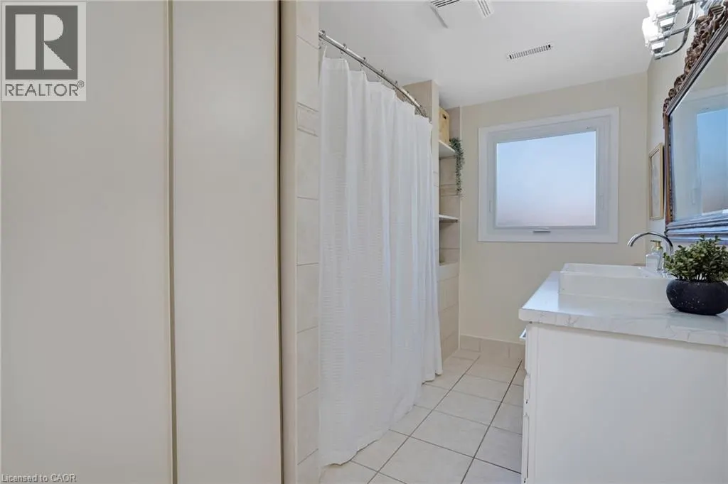 276 CAMILLE Crescent