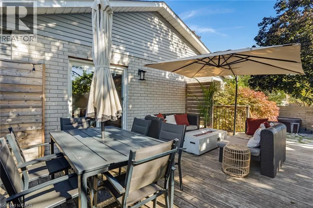 276 CAMILLE Crescent