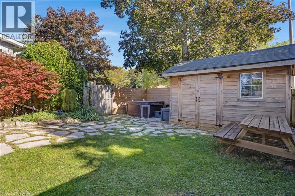 276 CAMILLE Crescent
