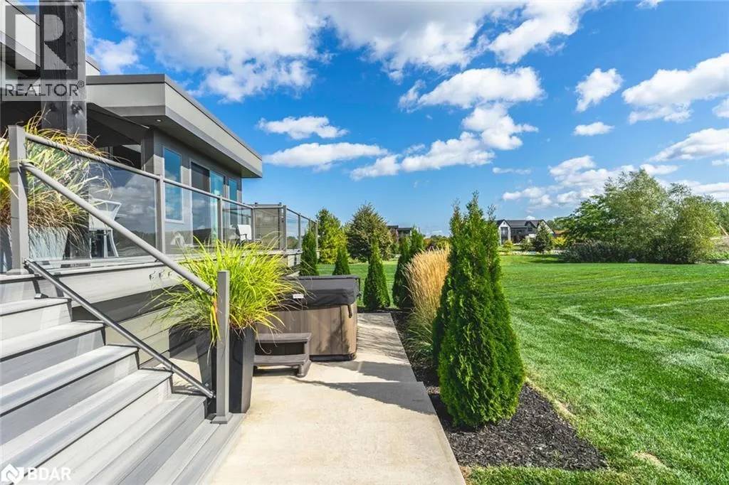 7 MEADOWLARK Way