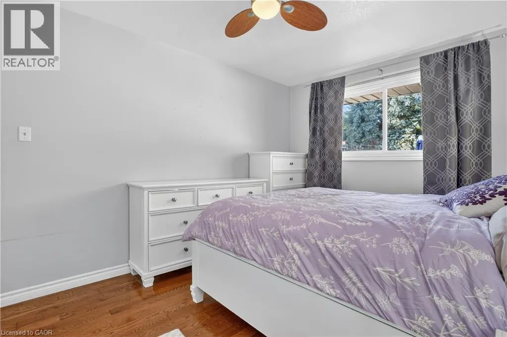 14 CARNABY Crescent