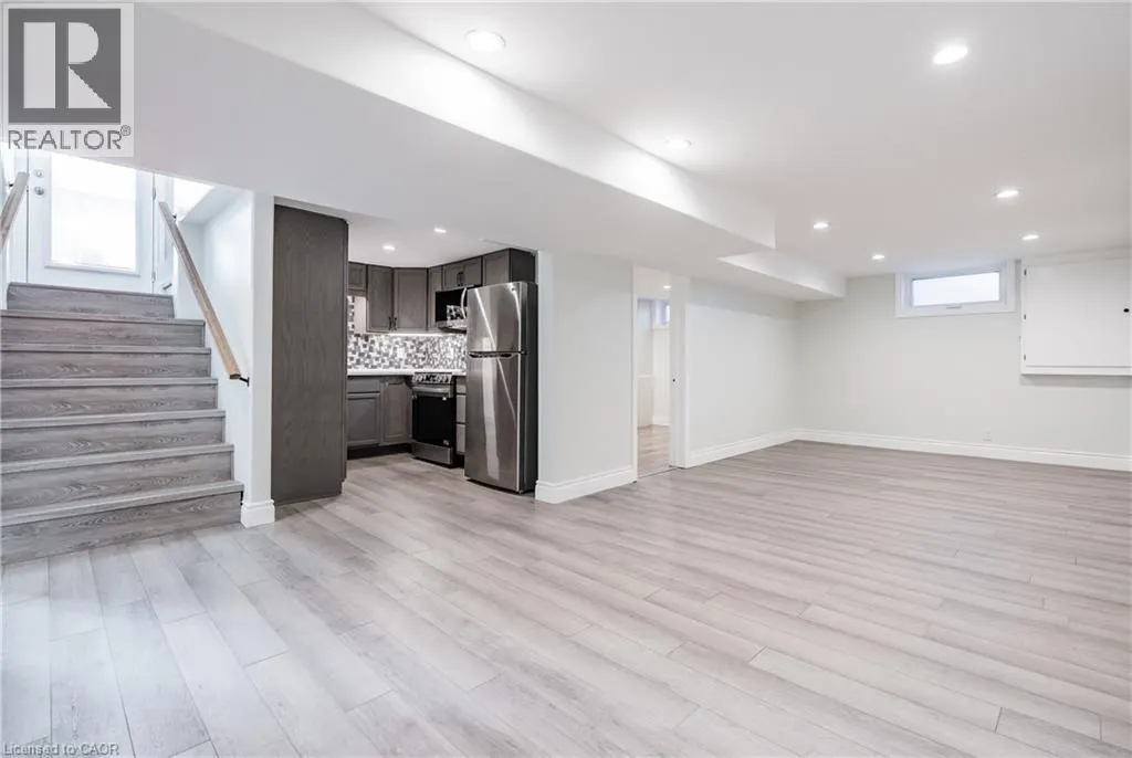 20 GLENDALE Road Unit# (LOWER), #(LOWER)