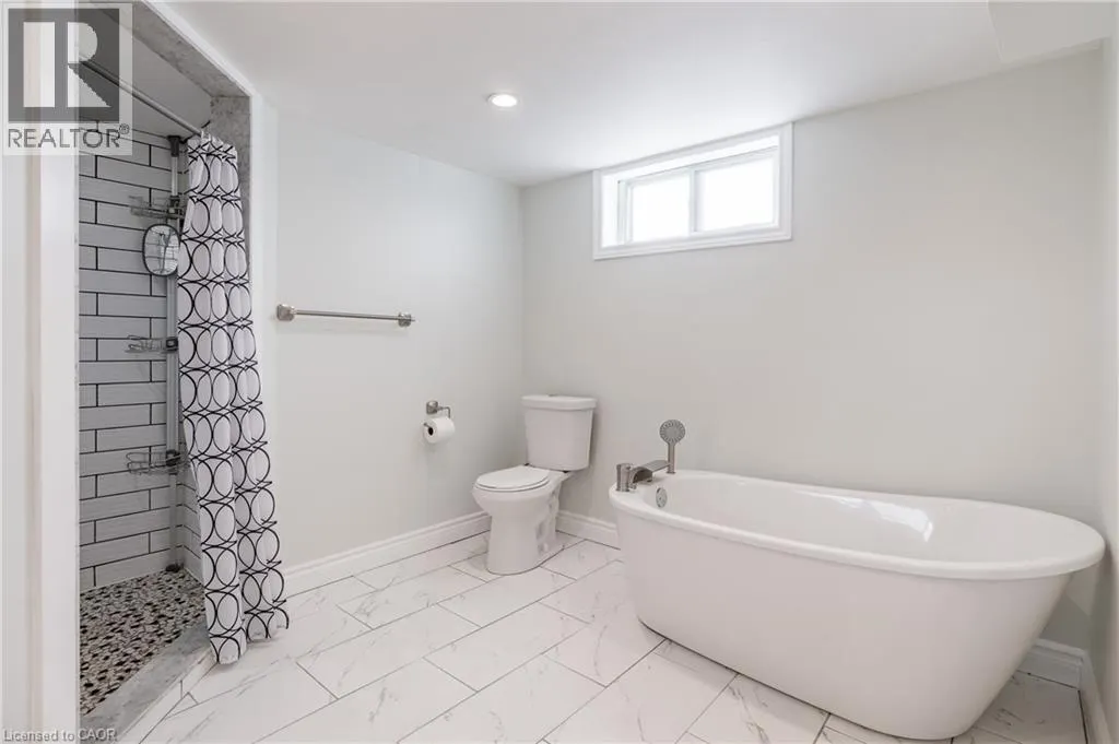 20 GLENDALE Road Unit# (LOWER), #(LOWER)