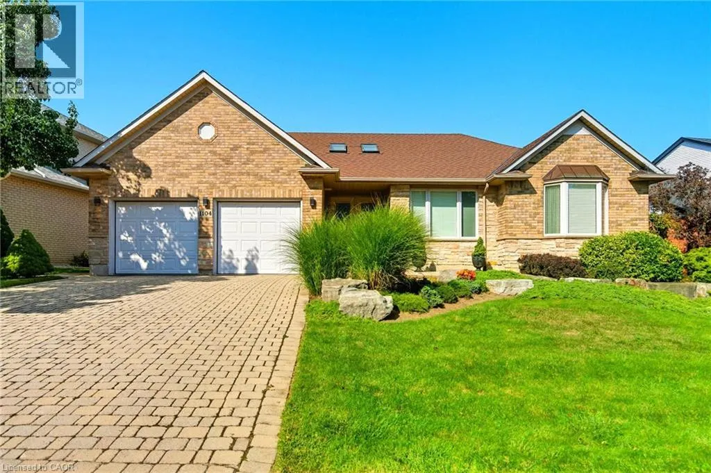 1104 CROFTON Way