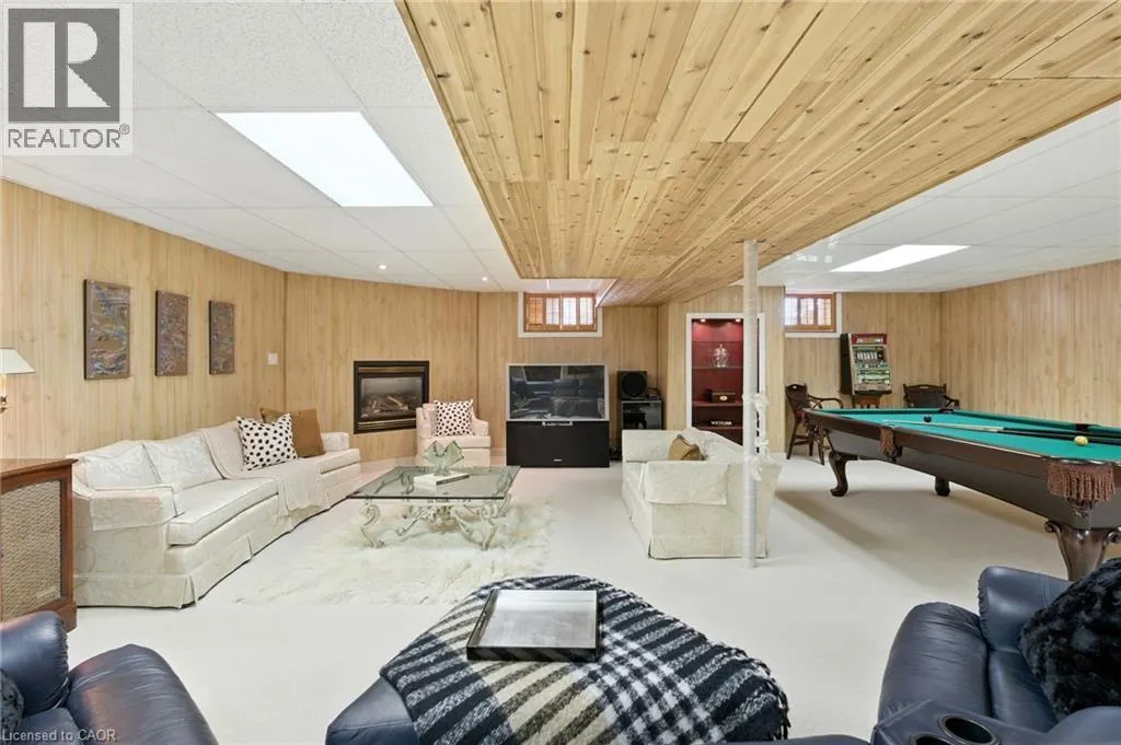 1104 CROFTON Way