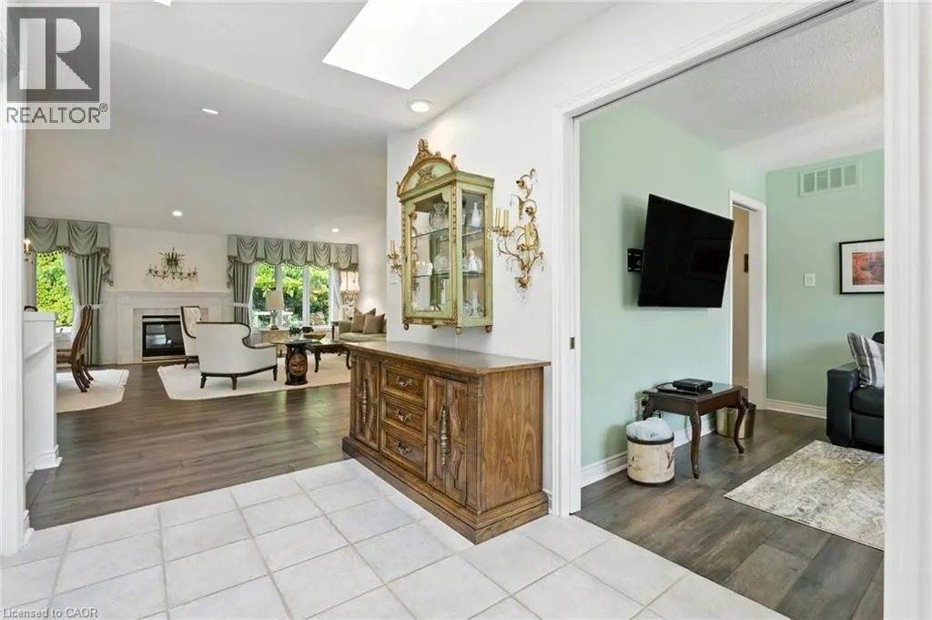 1104 CROFTON Way