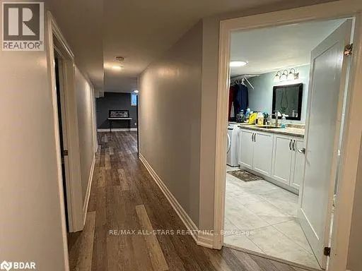 220 PLEASANT Boulevard