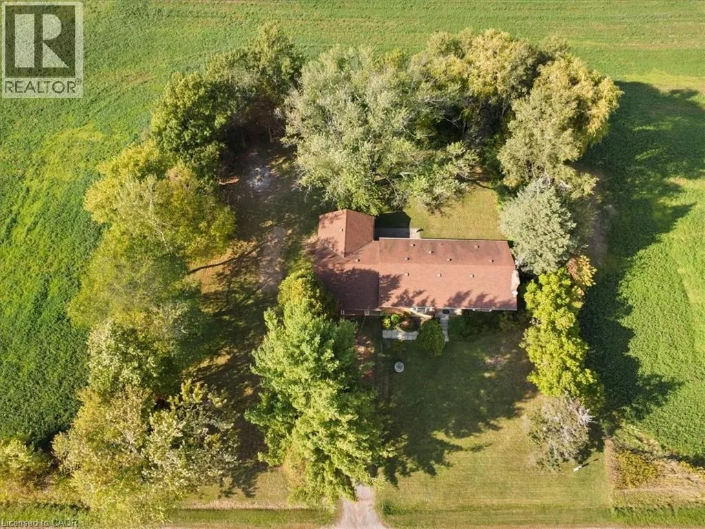 847 CARLUKE Road W