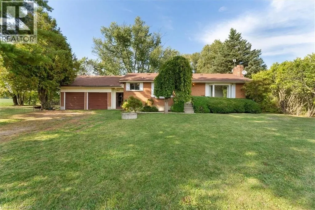 847 CARLUKE Road W
