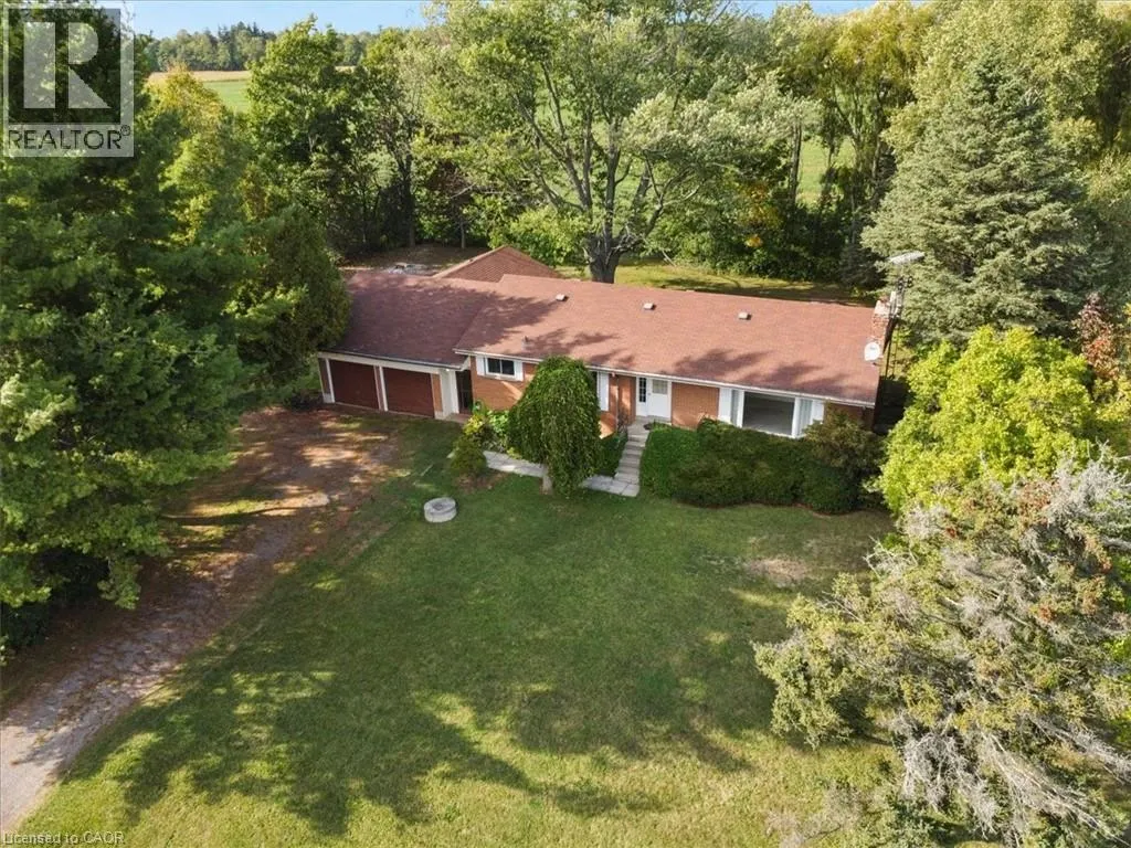 847 CARLUKE Road W