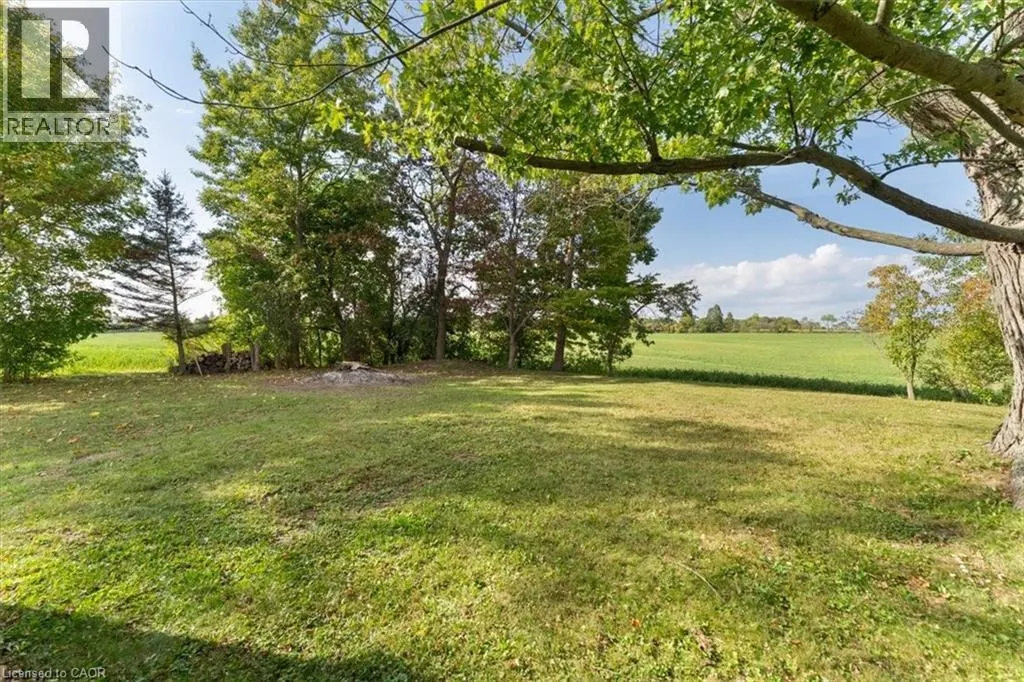 847 CARLUKE Road W
