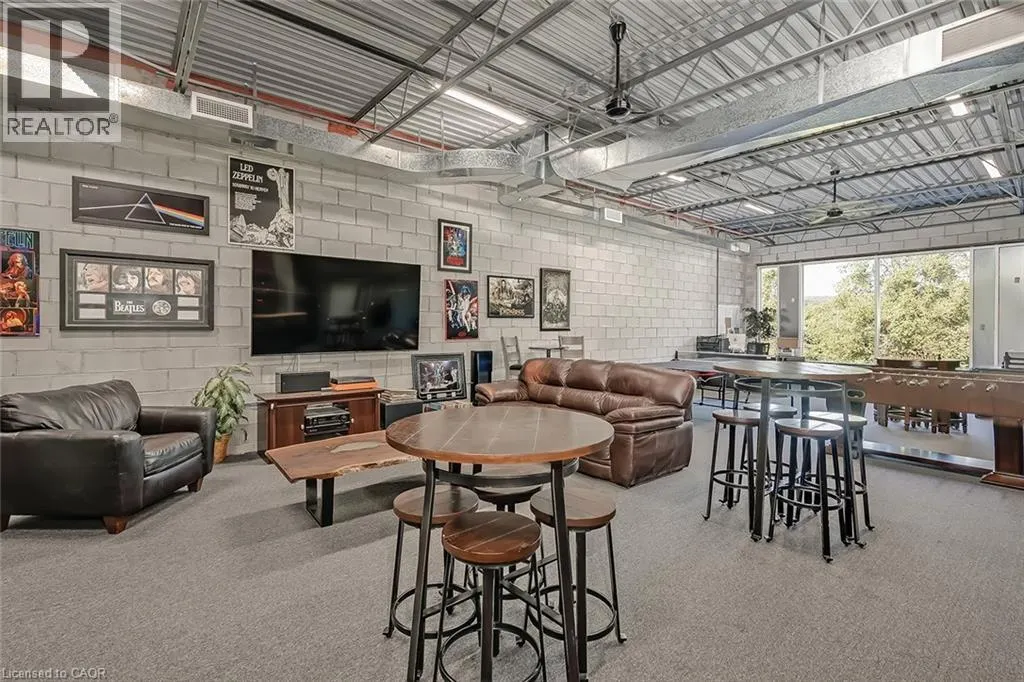 1158 KING Road Unit# 16, #16