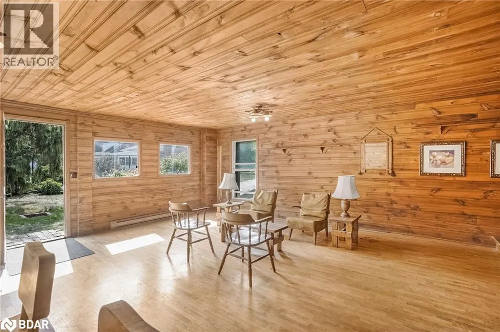 31 LOWER HORNING Road