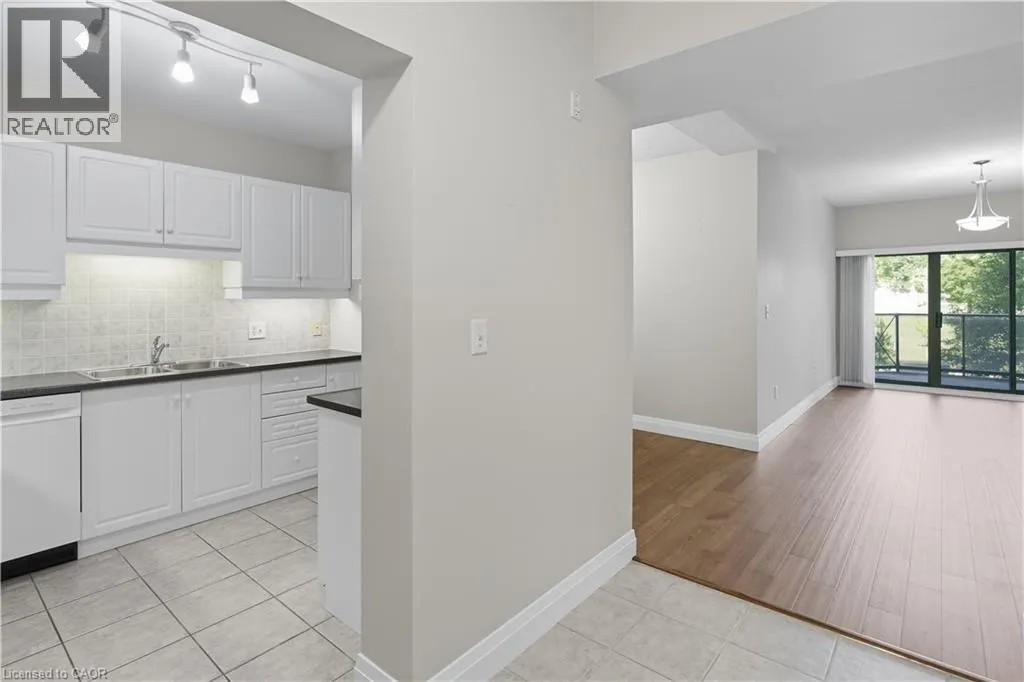 2075 AMHERST HEIGHTS Drive Unit# 211, #211